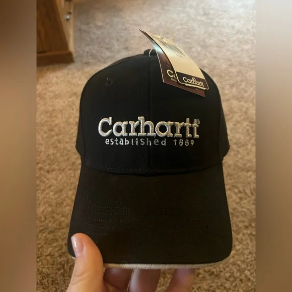 Black Carhartt Hat, adjustable size, fresh out of the box never worn - Picture 1 of 4